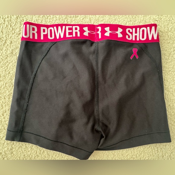 Under Armour compression shorts - Picture 2 of 2